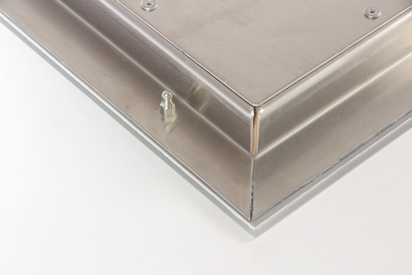 VH-IB04848 Infrarotheizung Beton-Einbau 480W Rückseite Montagedetail