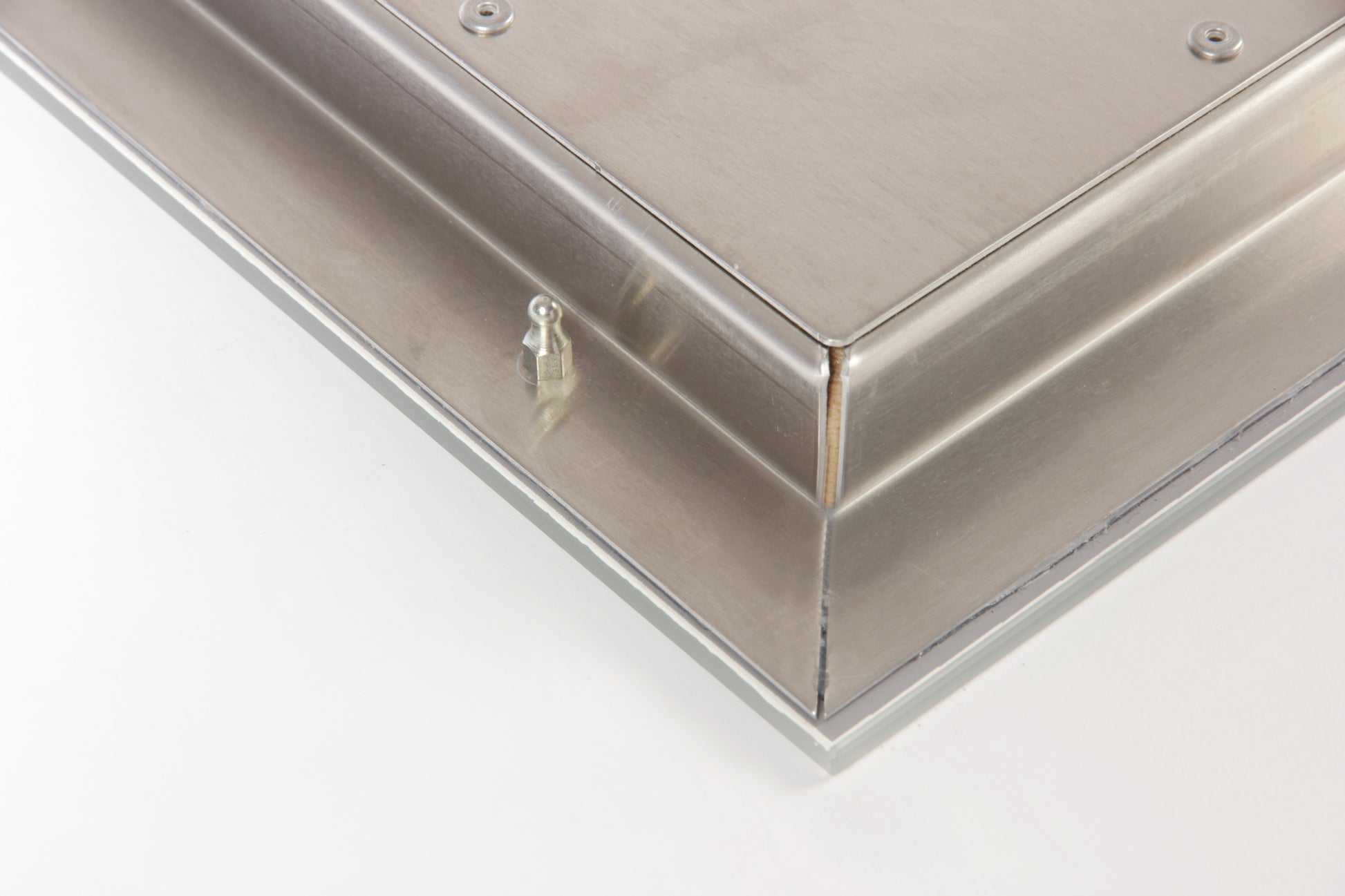 VH-IB04848 Infrarotheizung Beton-Einbau 480W Rückseite Montagedetail