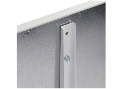 VZF-VLA73 Standfuß 730mm Detailansicht Montage auf VL-A Heizung