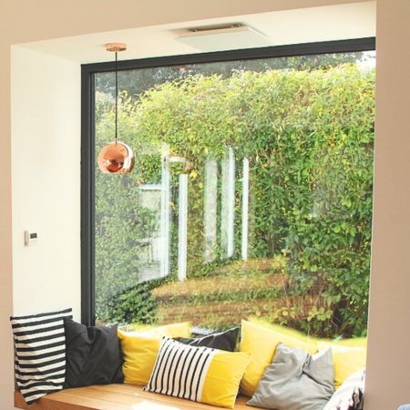 VH04848 Infrarotheizung 550W im Raum Anwendungsbeispiel