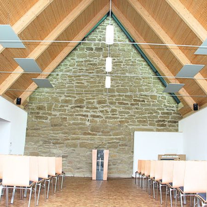 VH12462 Infrarotheizung 1650W im Raum Anwendungsbeispiel Kirche